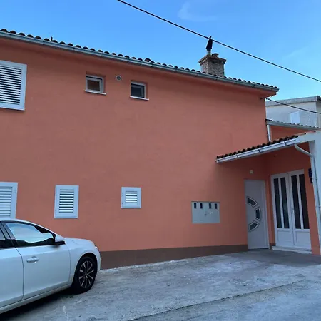 Apartment Ivica *
